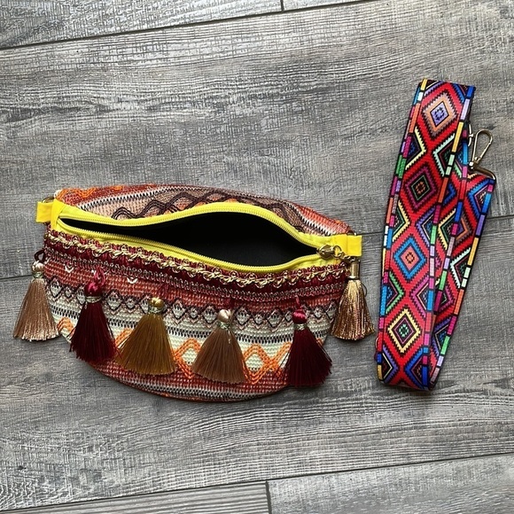 Bohemian Multicolored Tassel Pattern Hobo Sling Bag - Picture 8 of 14